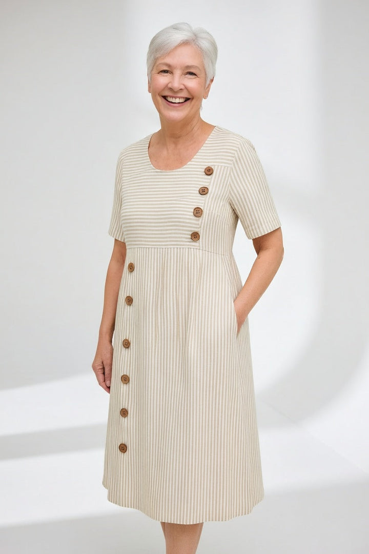 Lineora | Flowing Striped Summer Dress